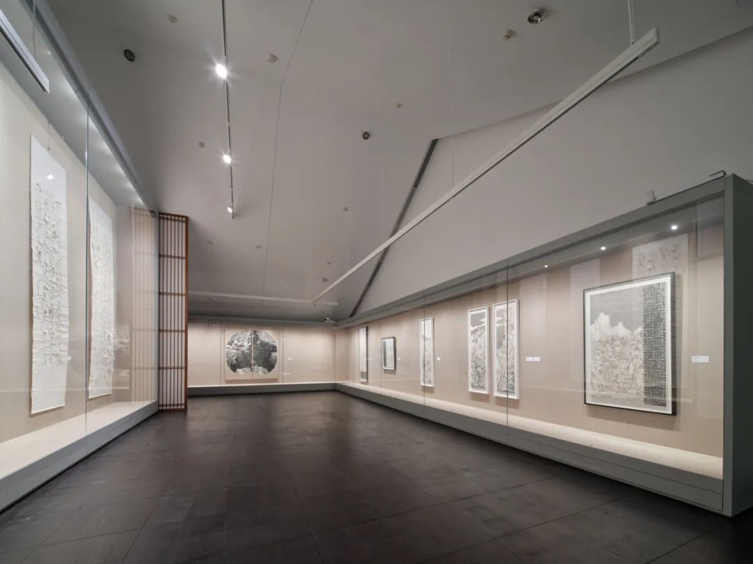 01 “以后——王天德艺术展”展览现场，2024年